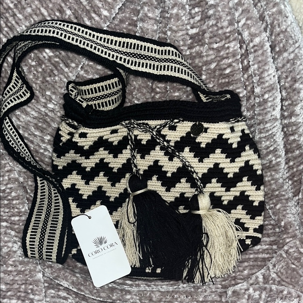 Coro Cora Black and Cream Women Bag